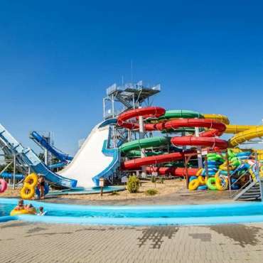 Nyit a Strand és az aquapark